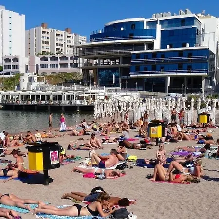 Cosy 1br Penthouse Close To The Promenade Appartamento *