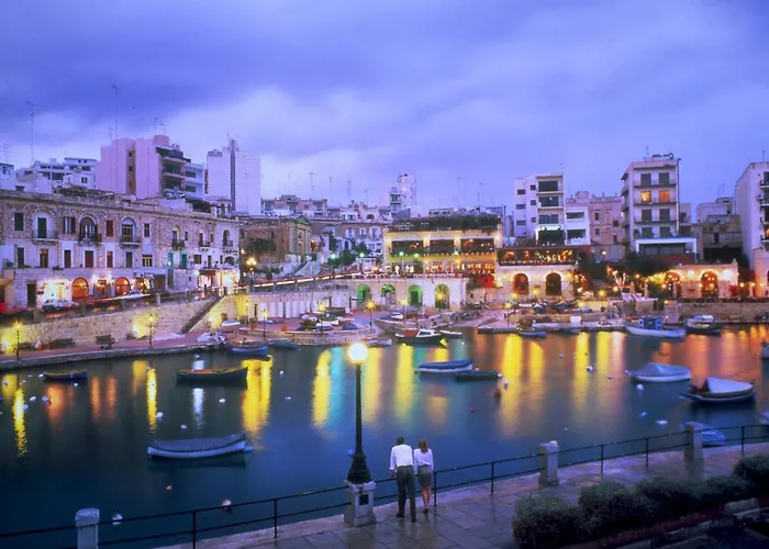 Cosy 1br Penthouse Close To The Promenade Sliema